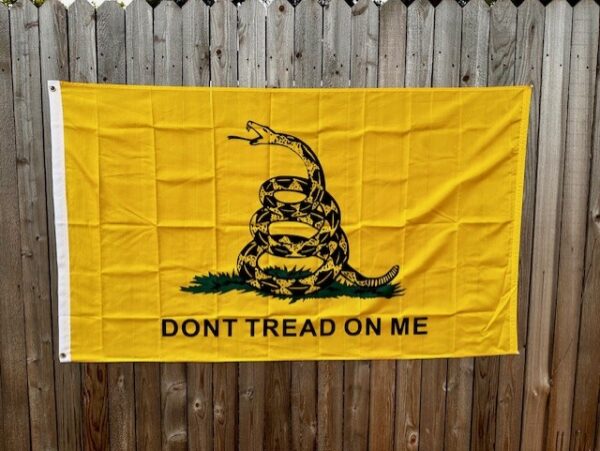 Don't Tread on Me Flag