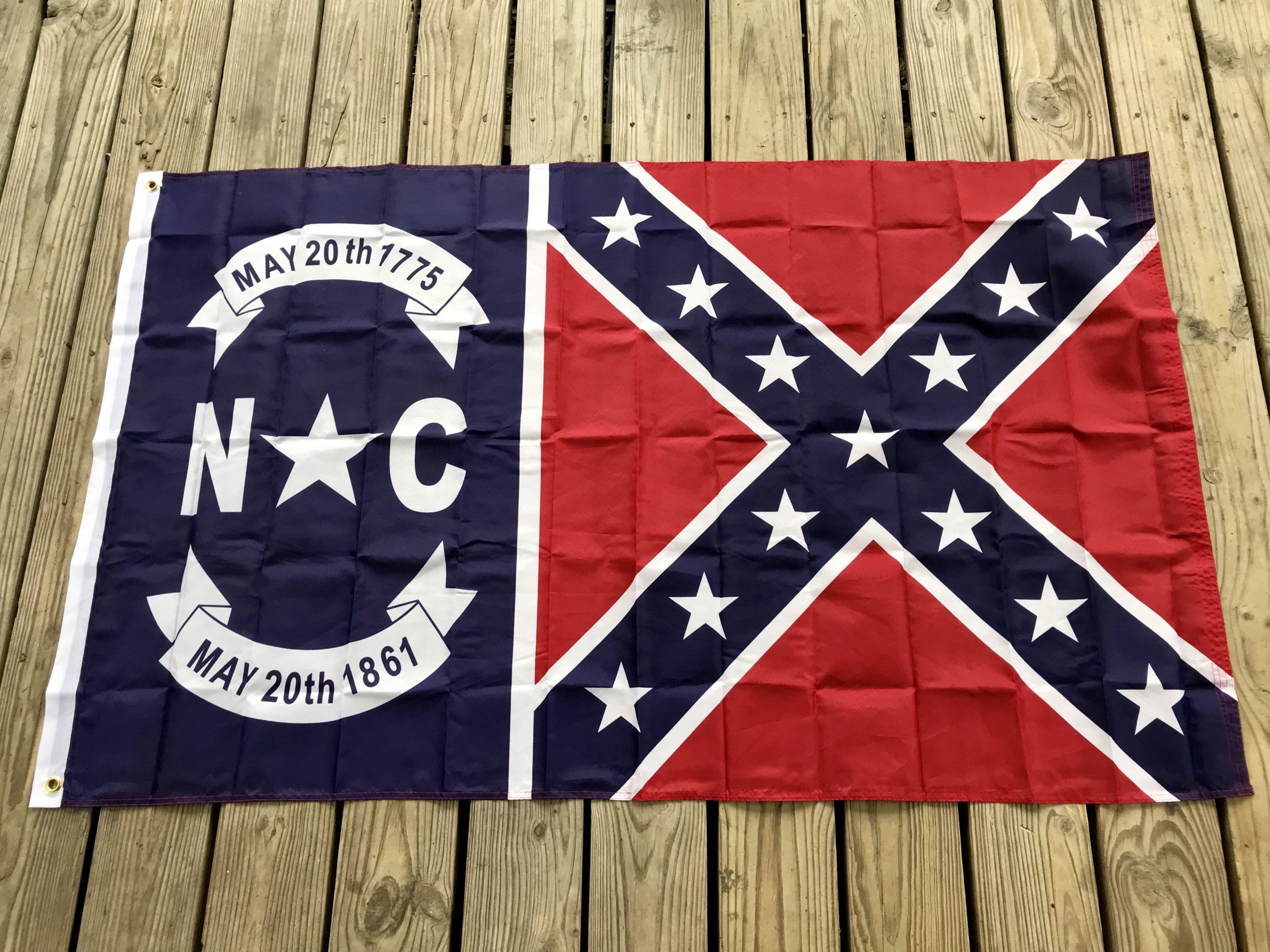 North Carolina State NC Battle Flag May 20th 1775 Morale Hook Patch NCB2 