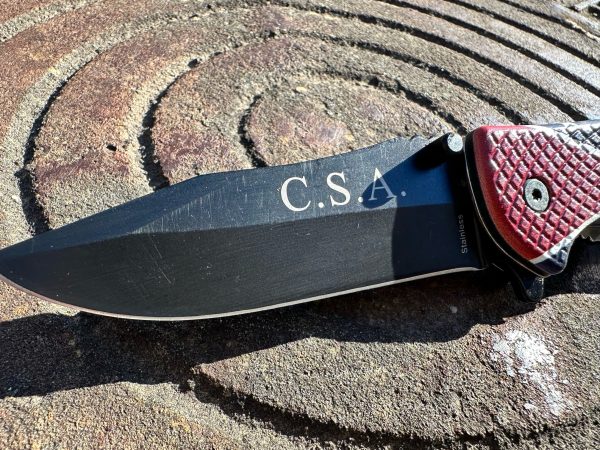 ﻿CSA Lee Knife & Keychain